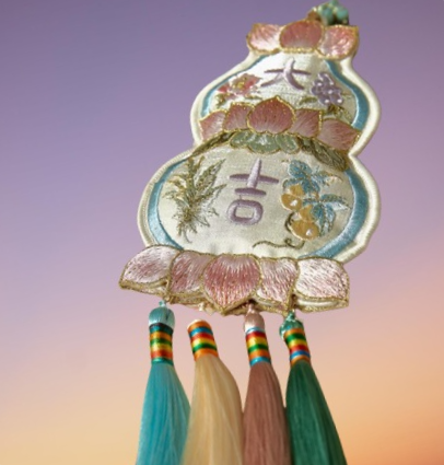 Four Seasons Great Fortune Double-Sided Embroidered Gourd Vintage Hanging Ornament