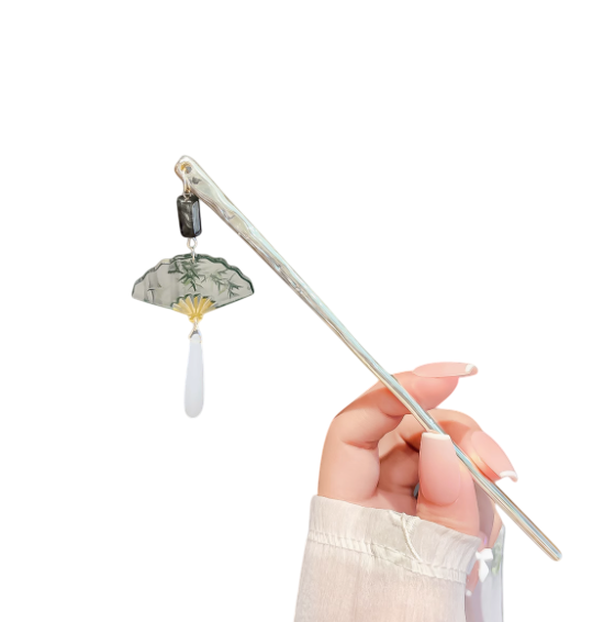 The Dance of the Folding Fan: A Tassel's Grace Hairpin / Hair stick