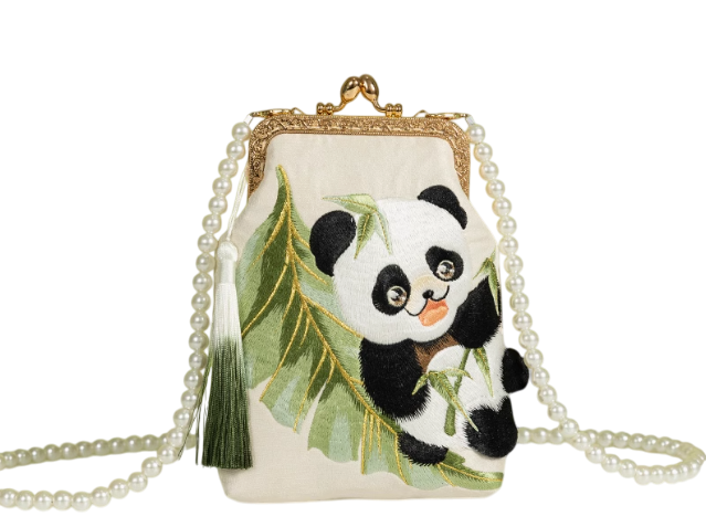 Exquisite Chinese-Style Panda Embroidered Phone Bag: A Chic Fusion of National Elegance and Contemporary Fashion